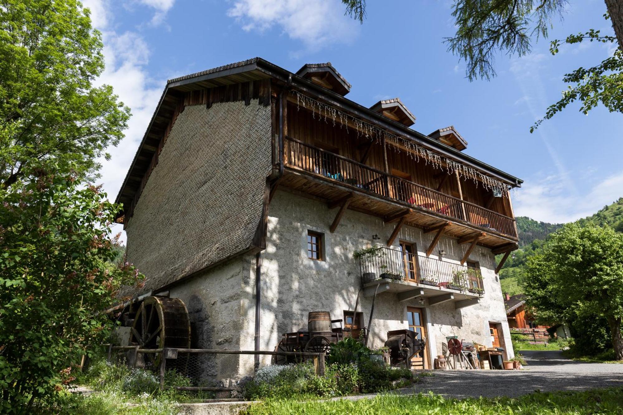 Auberge Le Moulin De Lere Restaurant Frederic Molina 1 Etoile Hotel Vailly Exterior photo